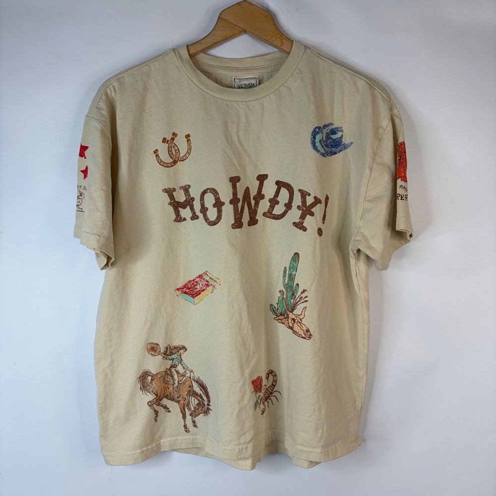 Modish Rebel Graphic T-Shirt Women Medium Beige Howdy Wild West Cowgirl Tee